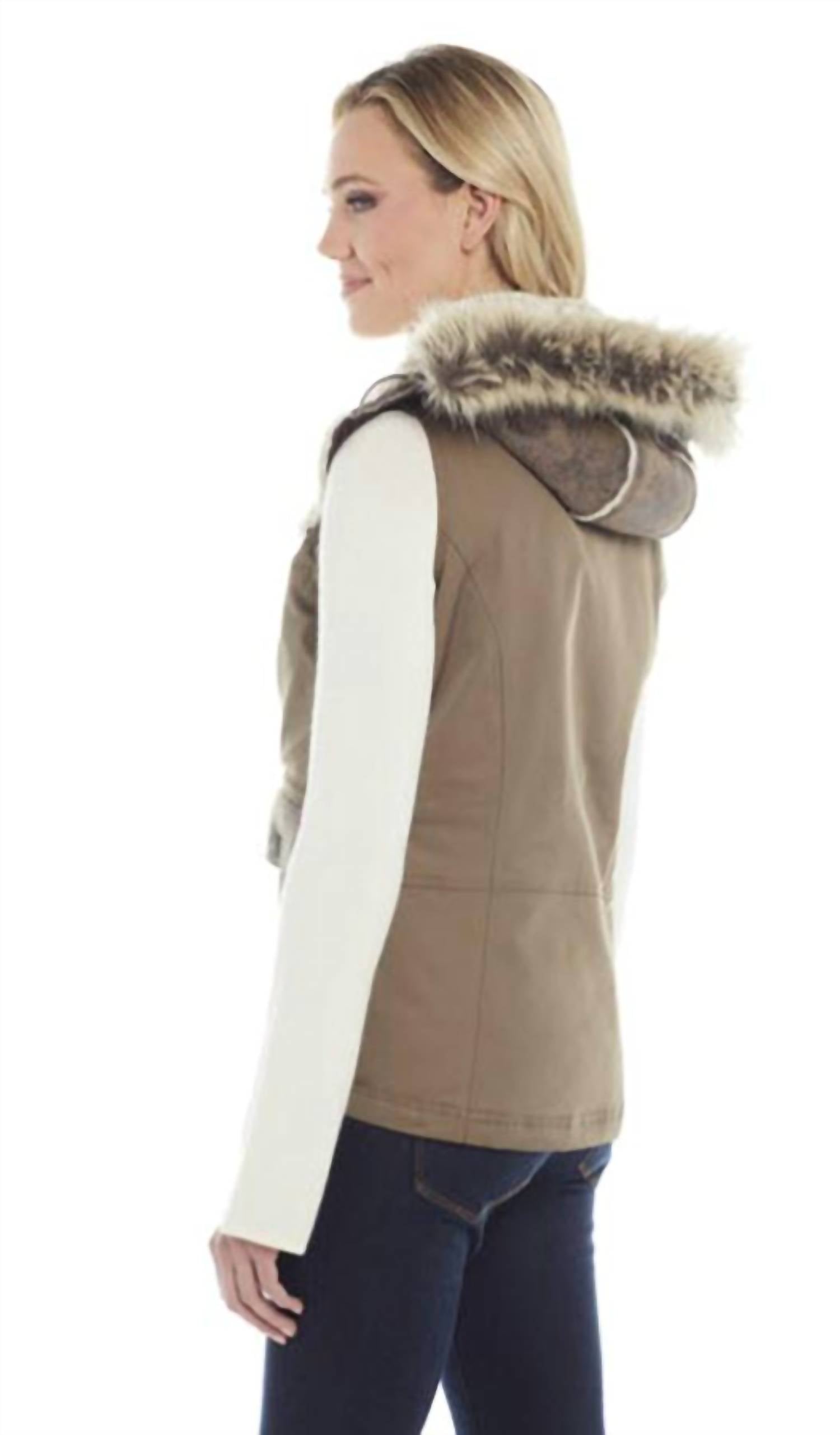 Cripple Creek - Women's Carry Hooded Vest