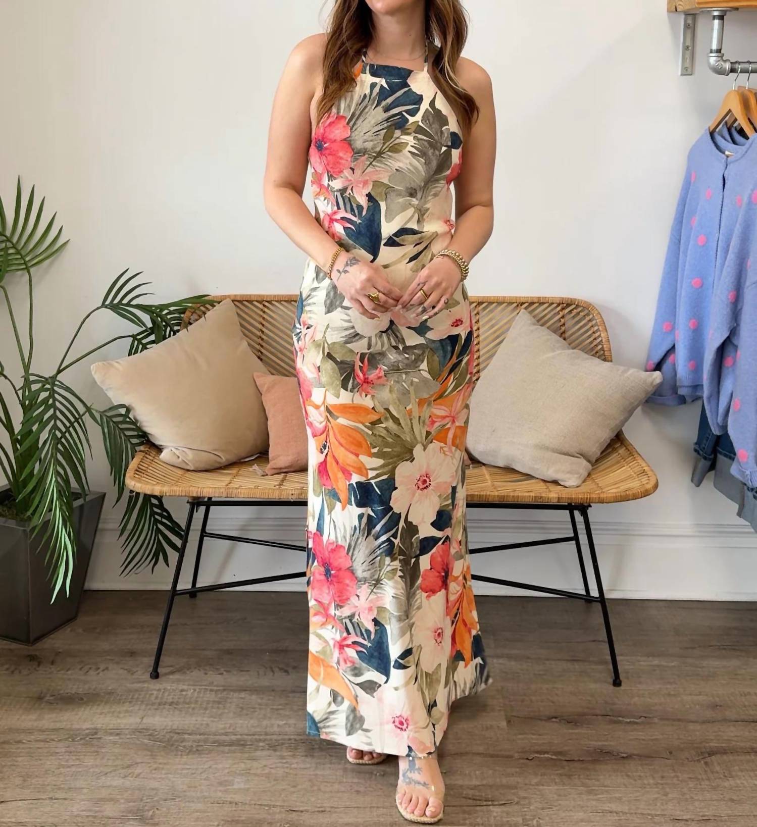 Dress Forum - Perry Floral Halter Maxi Dress