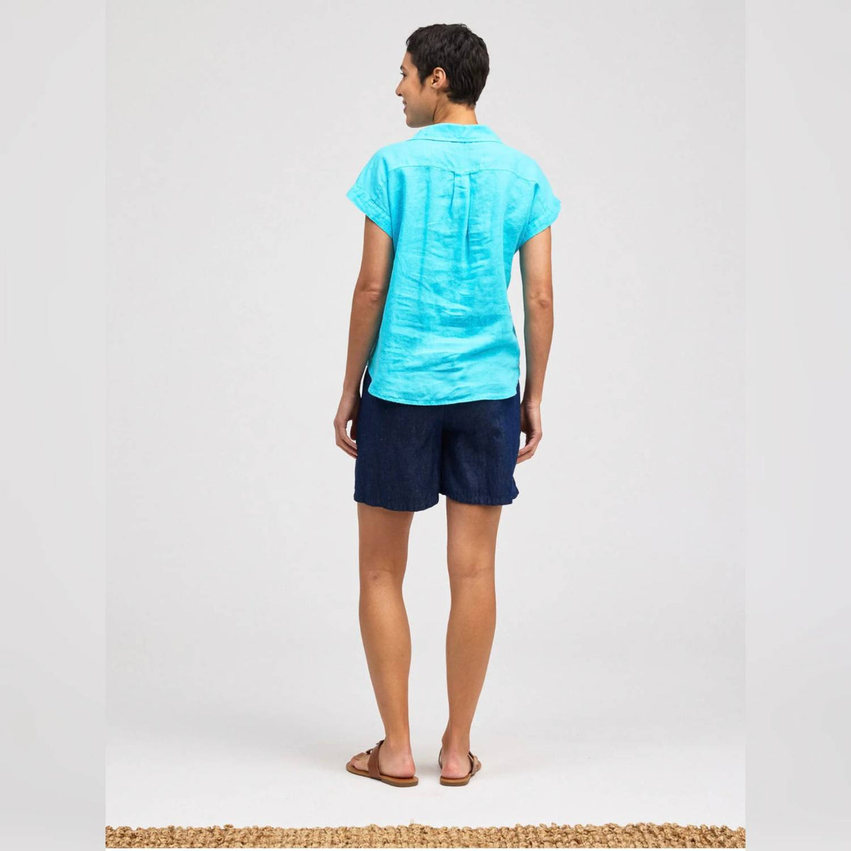Cut Loose - Women's Short Sleeve Pocket Shirt