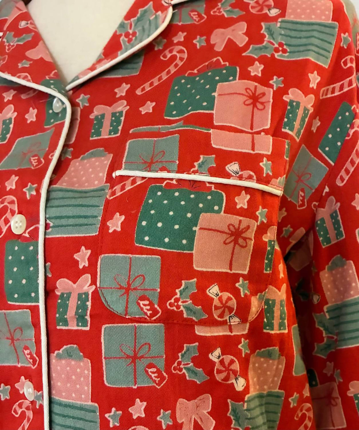 The Mahogany Store - Women's Flannel Pajama Set