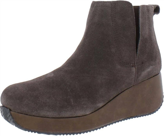 Volatile - Women's Burlingham Suede Wedge Bootie