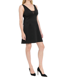 Maggy London - A Line Mini Dress With Embellished Bow