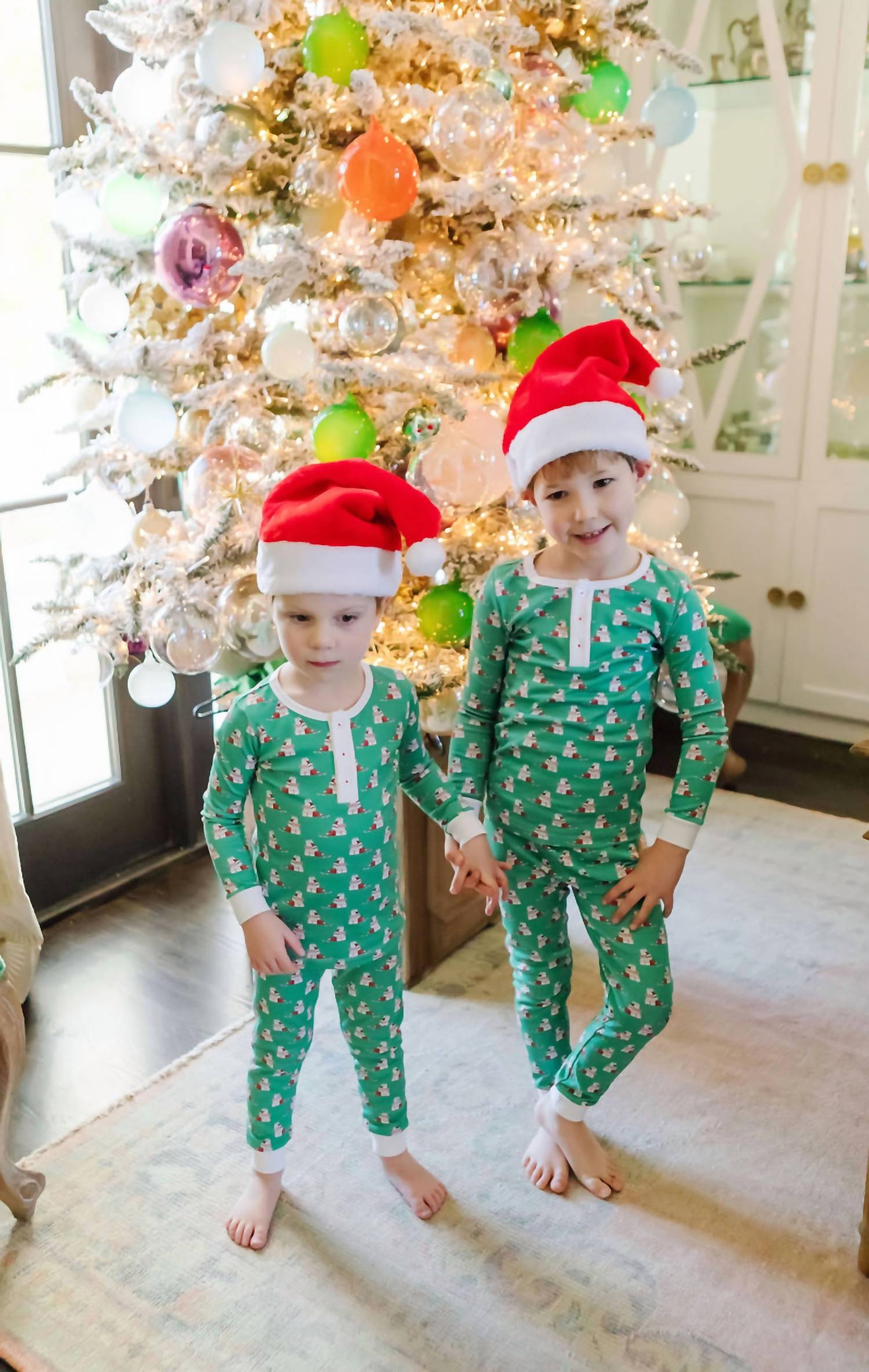 Lila + Hayes - Boys Santa's Helper Pajama Set