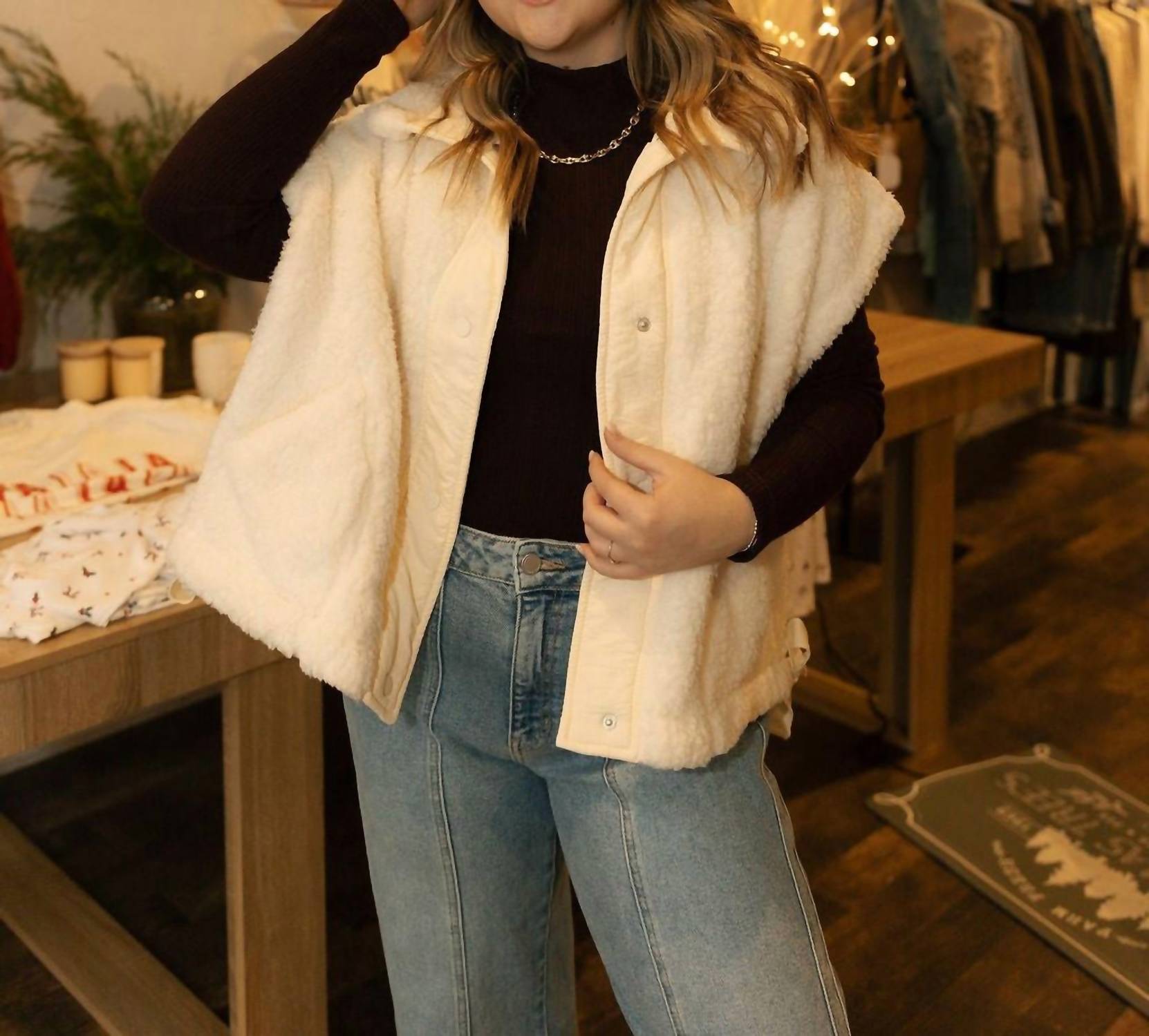 Miou Muse - Bria Sherpa Vest