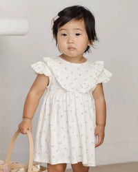 Quincy Mae - Girl's Sleeveless Ruffle V Dress