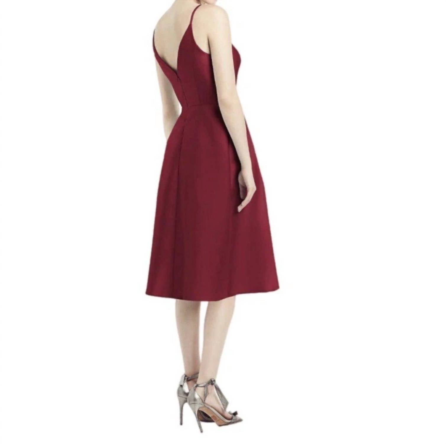 Alfred Sung - V-neck Satin Twill Cocktail Dress