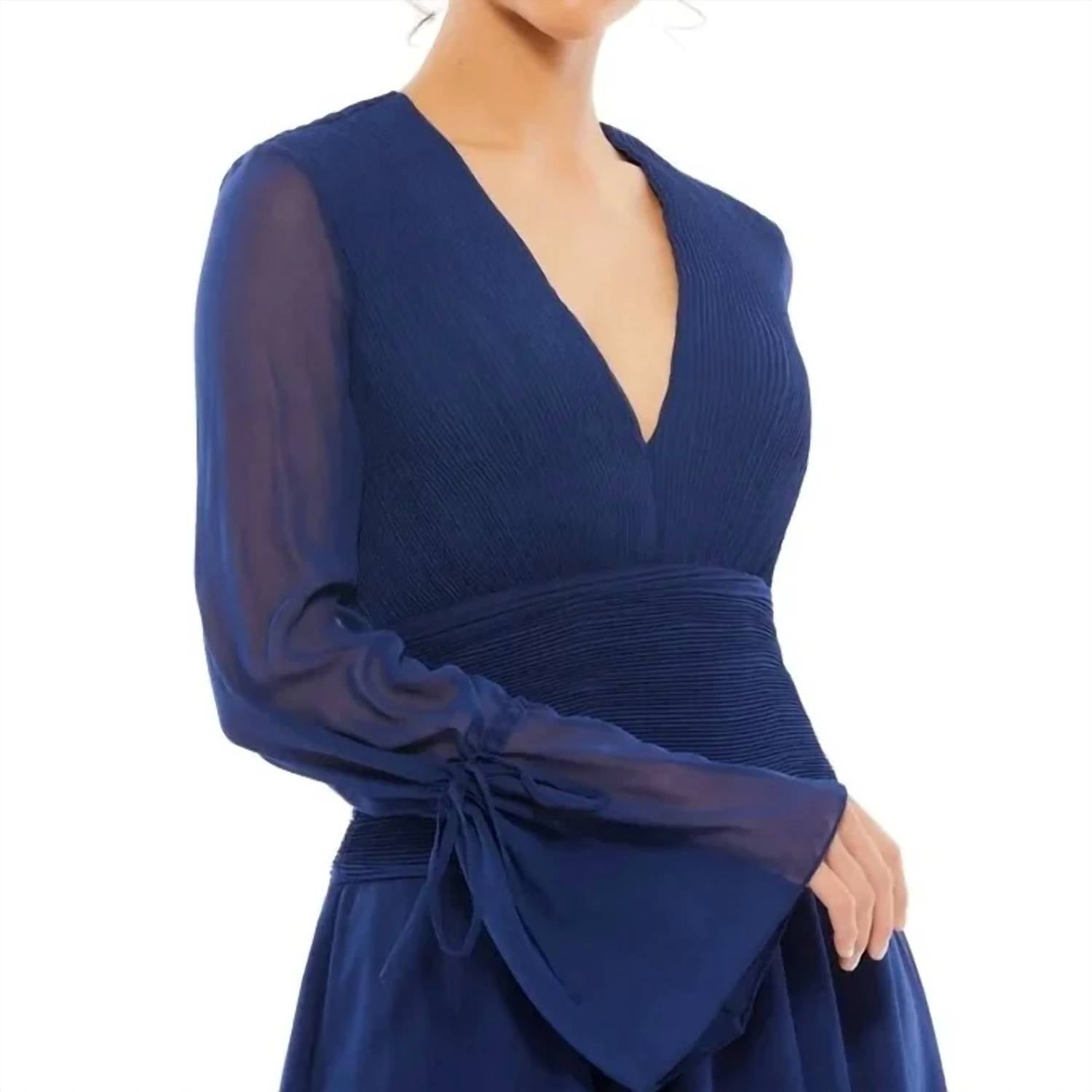 Mac Duggal - Pleated Bell Sleeve Chiffon Mini Dress