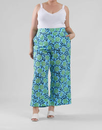 De Loreta - Tulia Straight Leg Pants - Plus