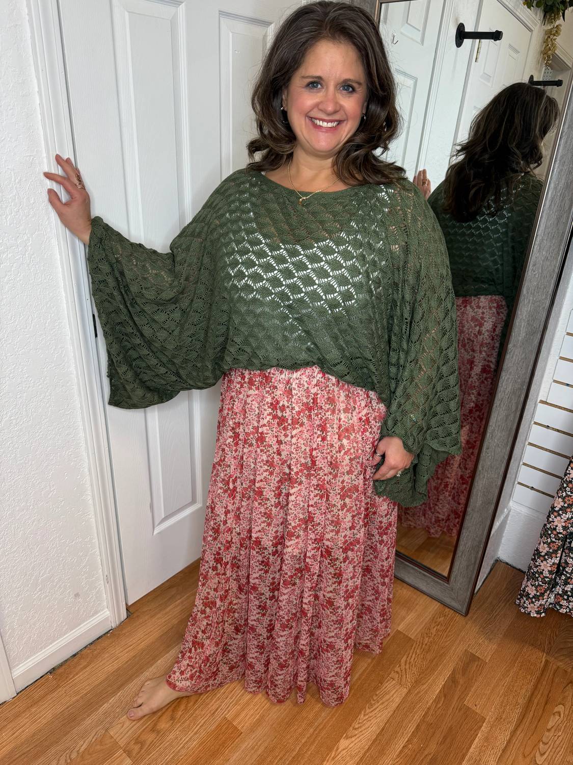 Anniewear - Marcie Floral Midi Skirt