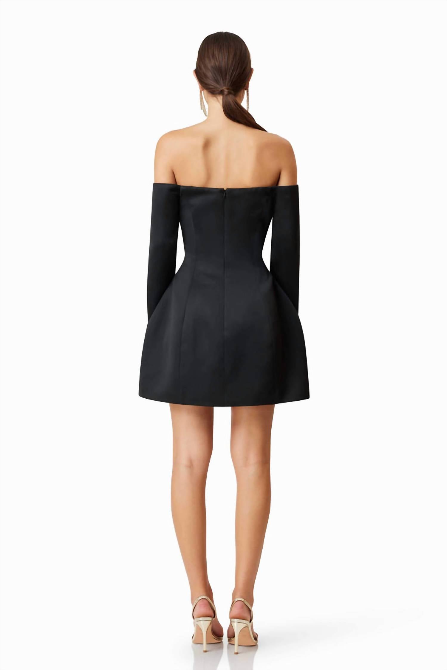 Elliatt - Vida Off The Shoulder Long Sleeve Cocktail Minidress