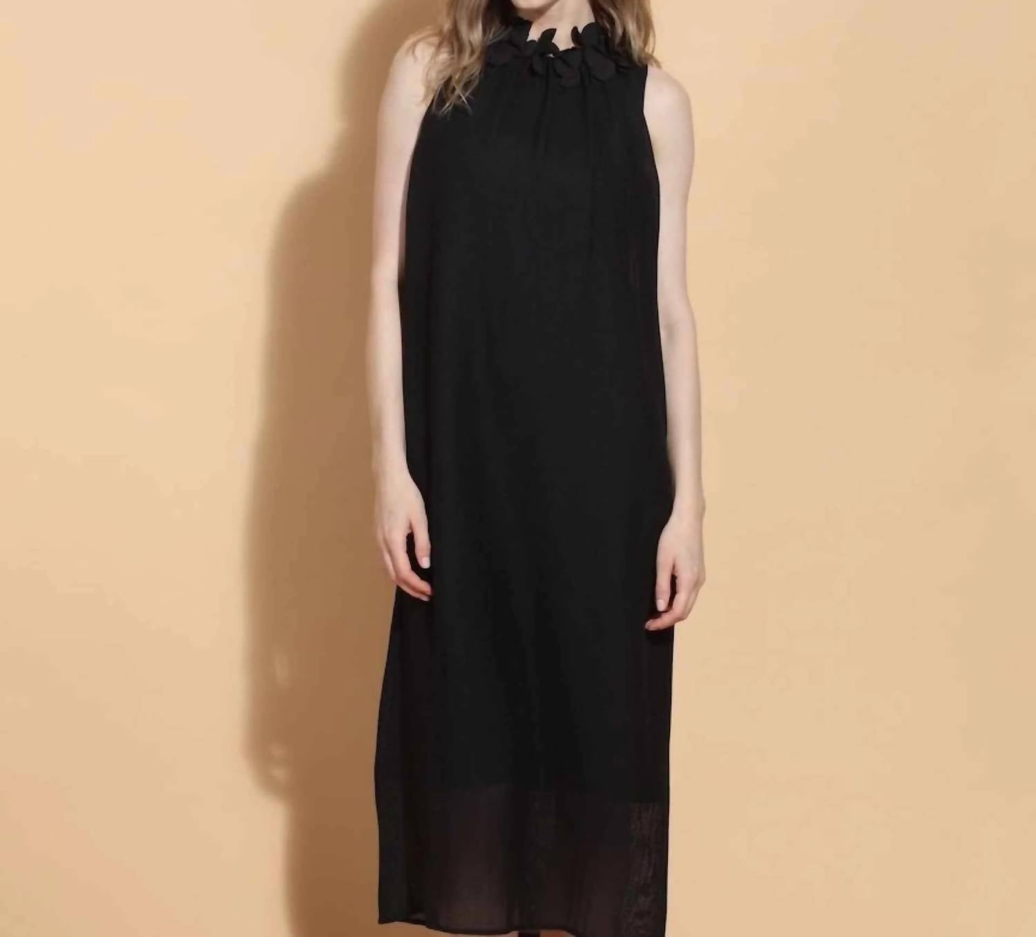 Jessie Liu - Petal Detail Around The Neck Midi Dress