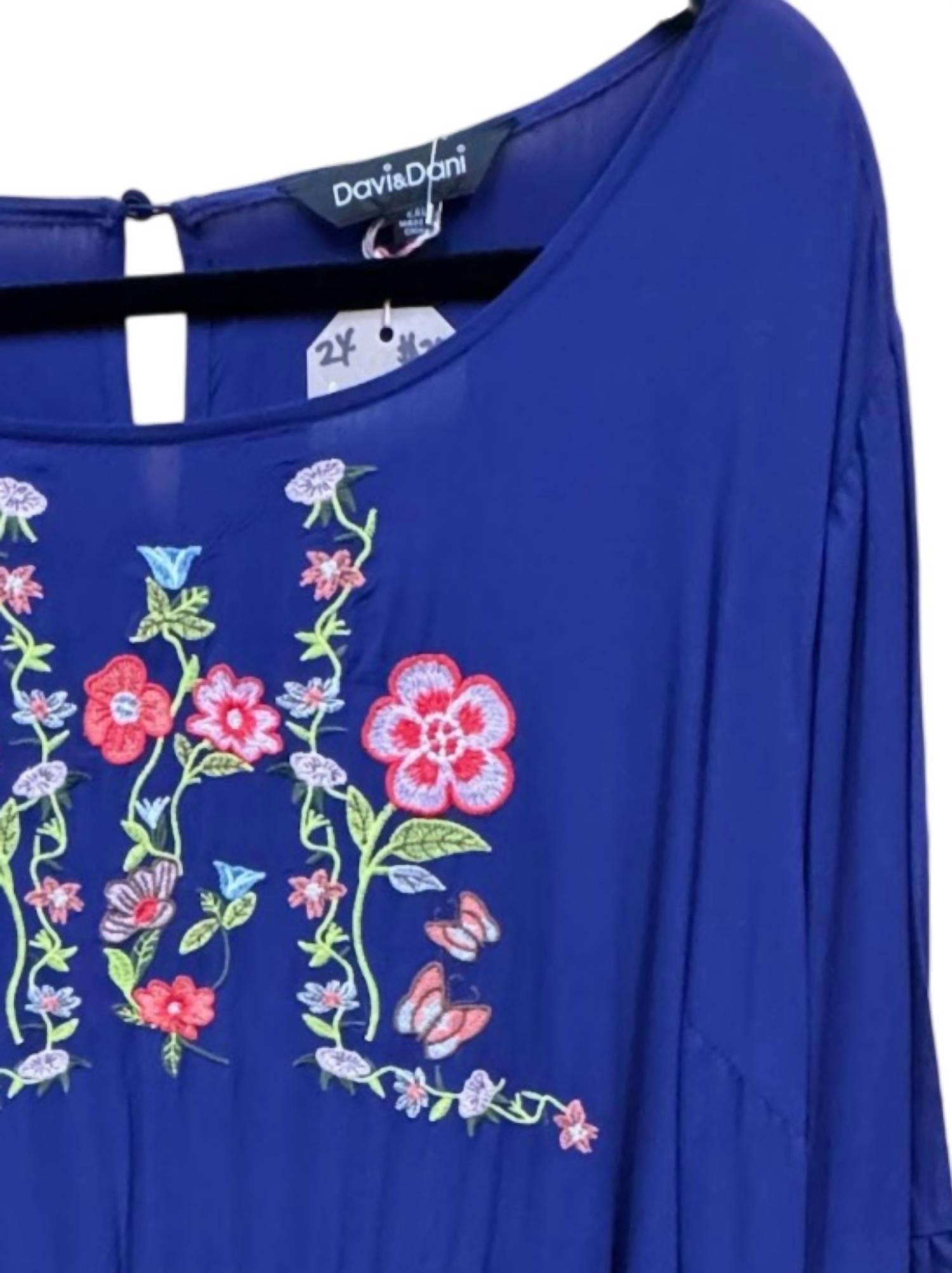 DAVI & DANI Women's Floral Dress in navy - women's dress - detail view