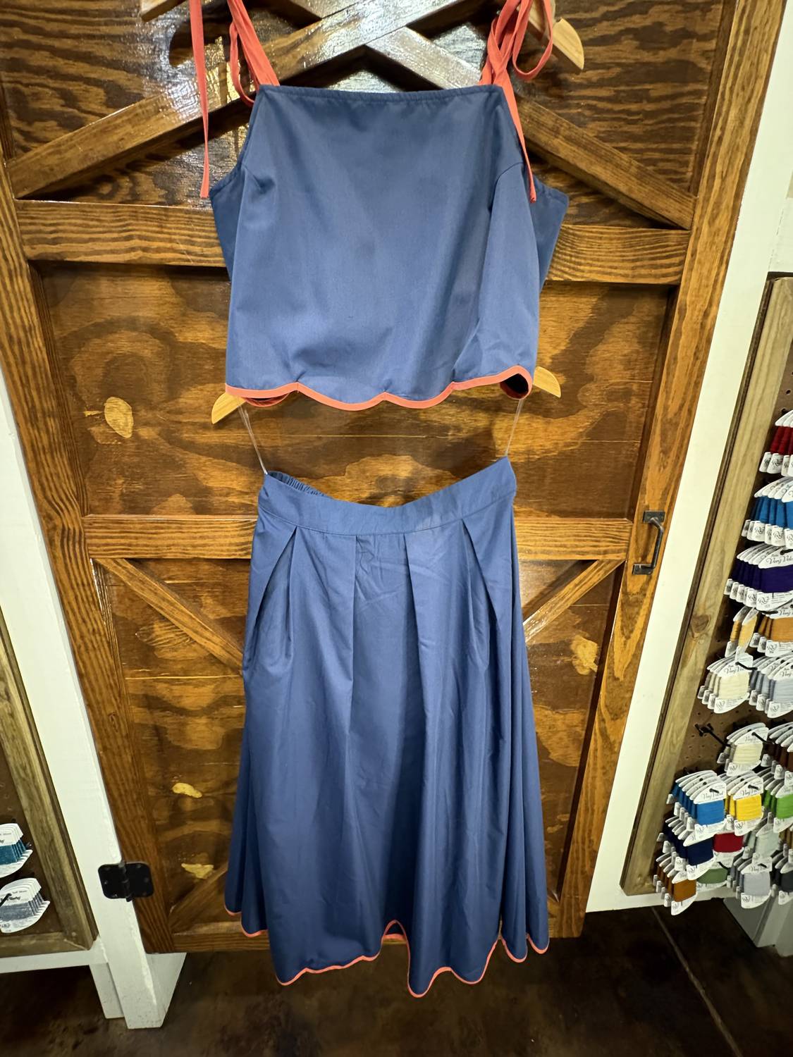 Entro - Women's Scallop Hem Two-Piece Set