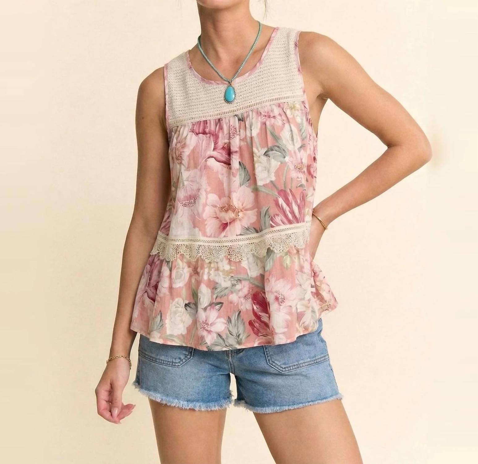 Davi & Dani - Floral Printed Lace Top
