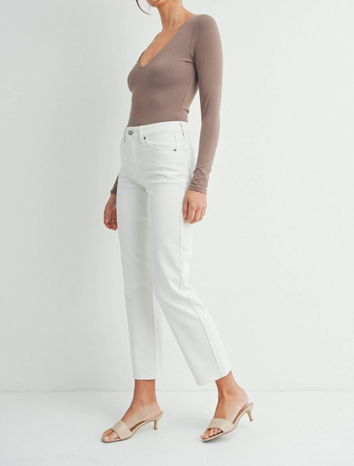 Jbd. - Sindie Mid Rise Straight Jeans