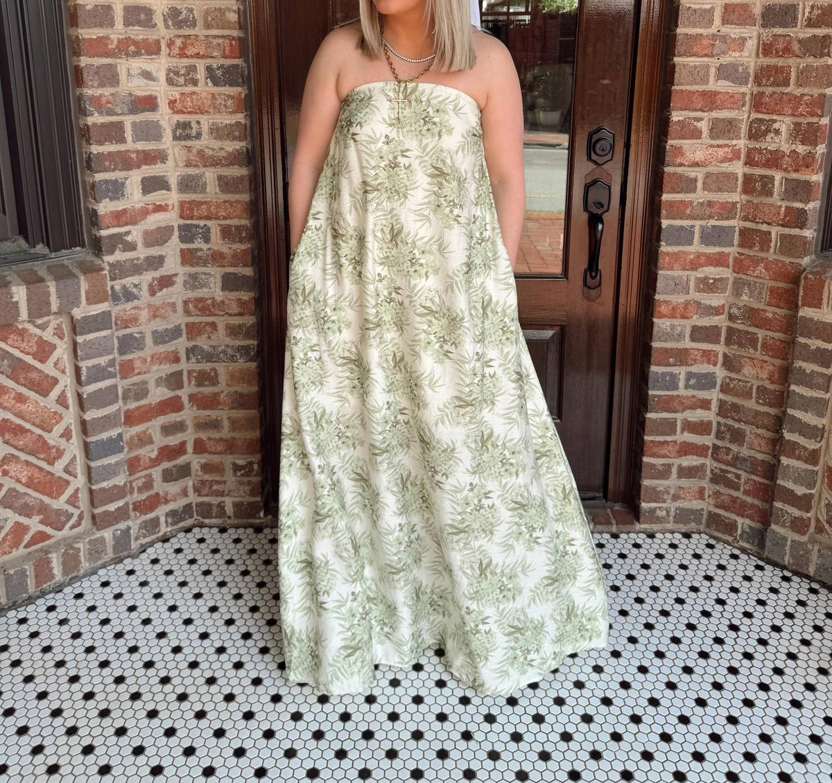 Entro - Strapless Maxi Dress