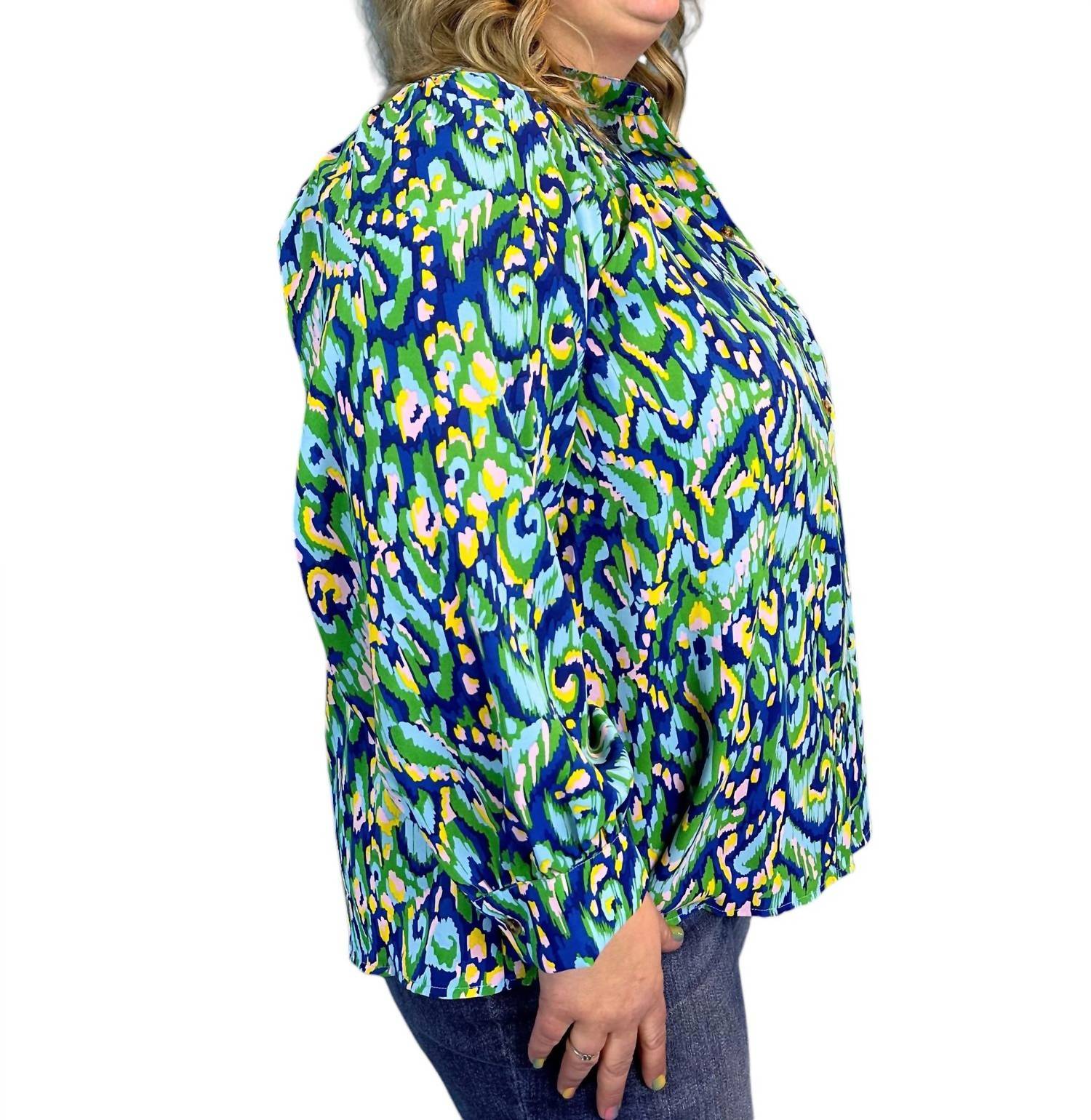 First Love - Abstract Print Mandarin Collar Button Down Top