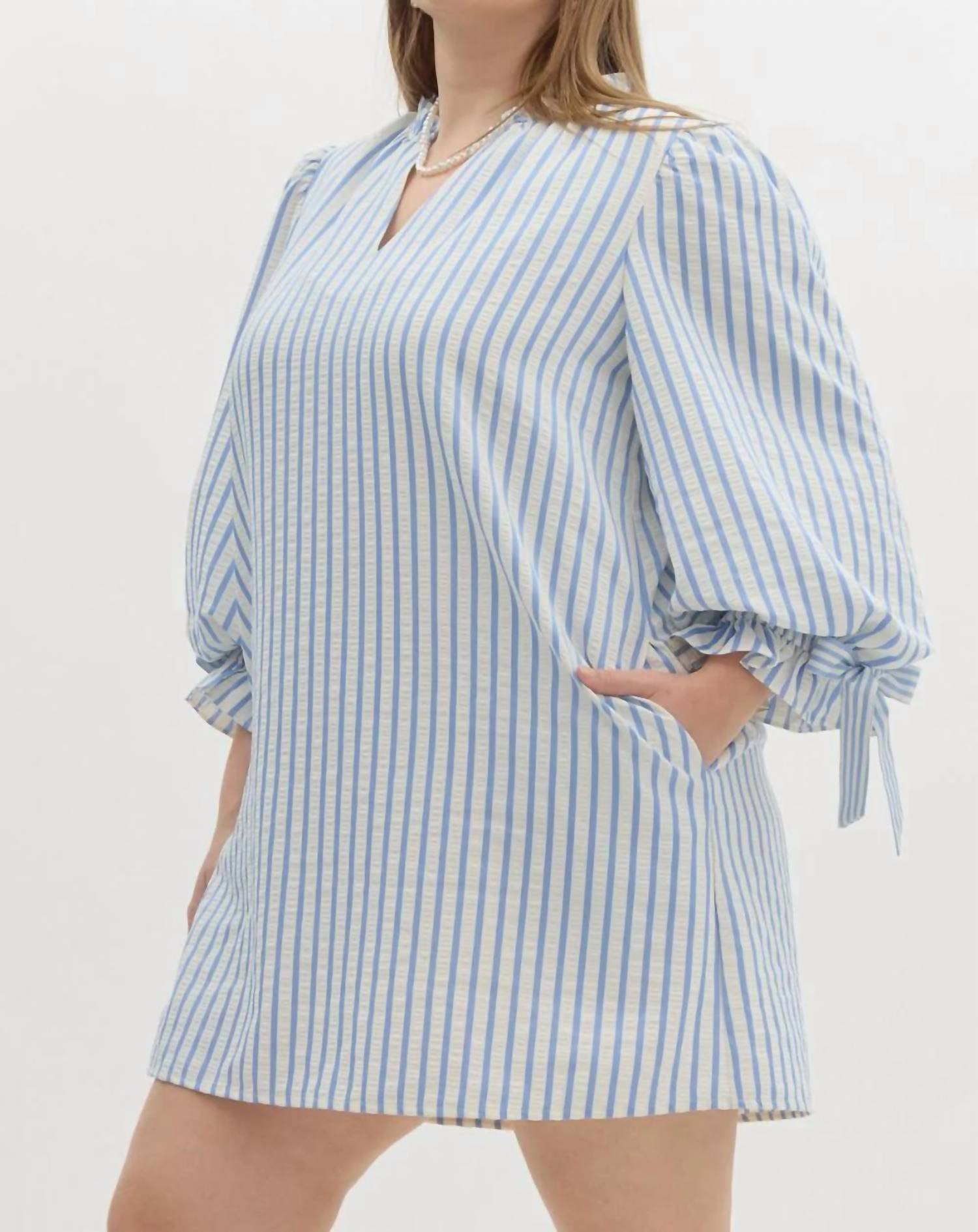 Entro - Olivia Curve Striped Bow Tie Detail Mini Dress