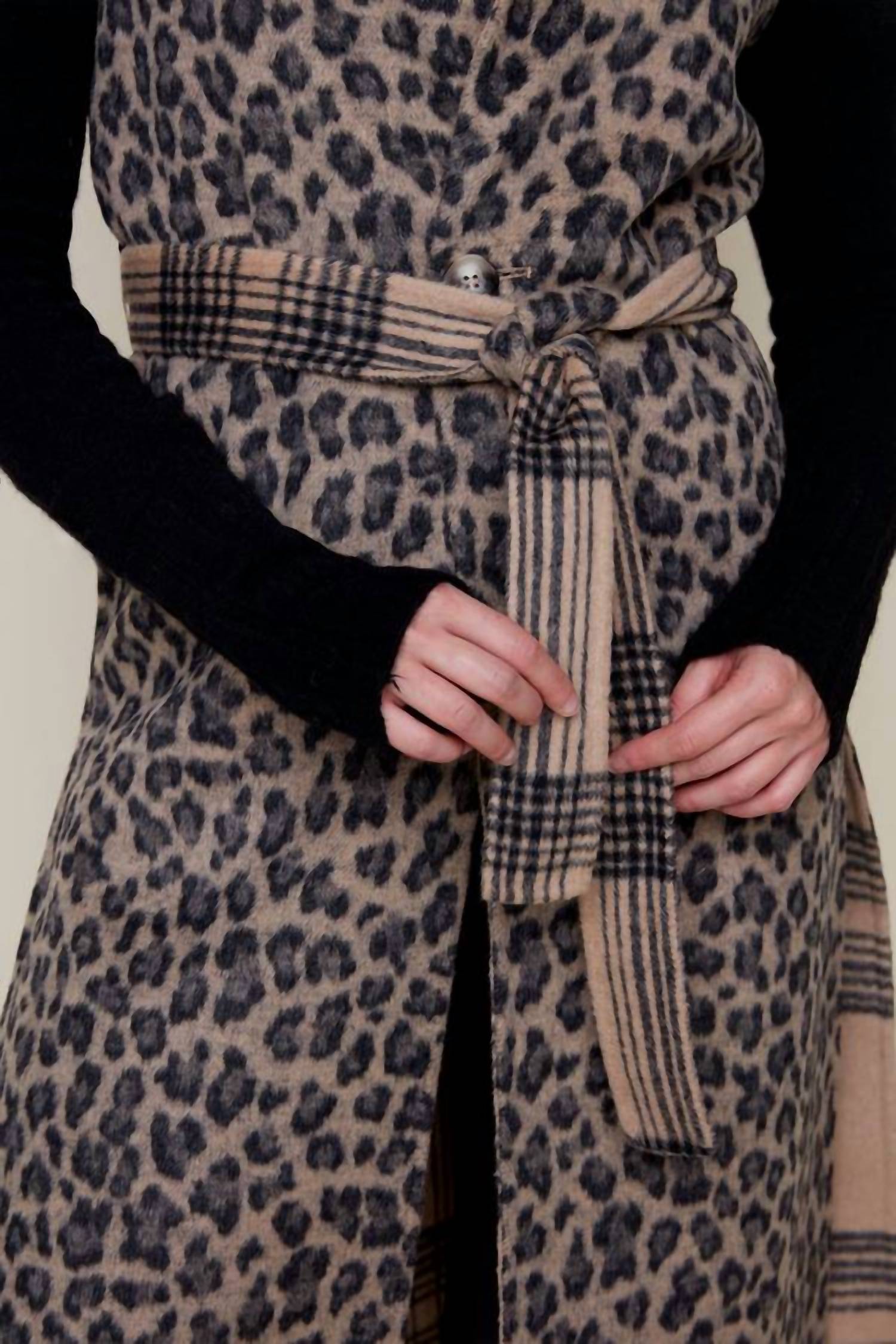 Renuar - Reversible Belted Long Vest
