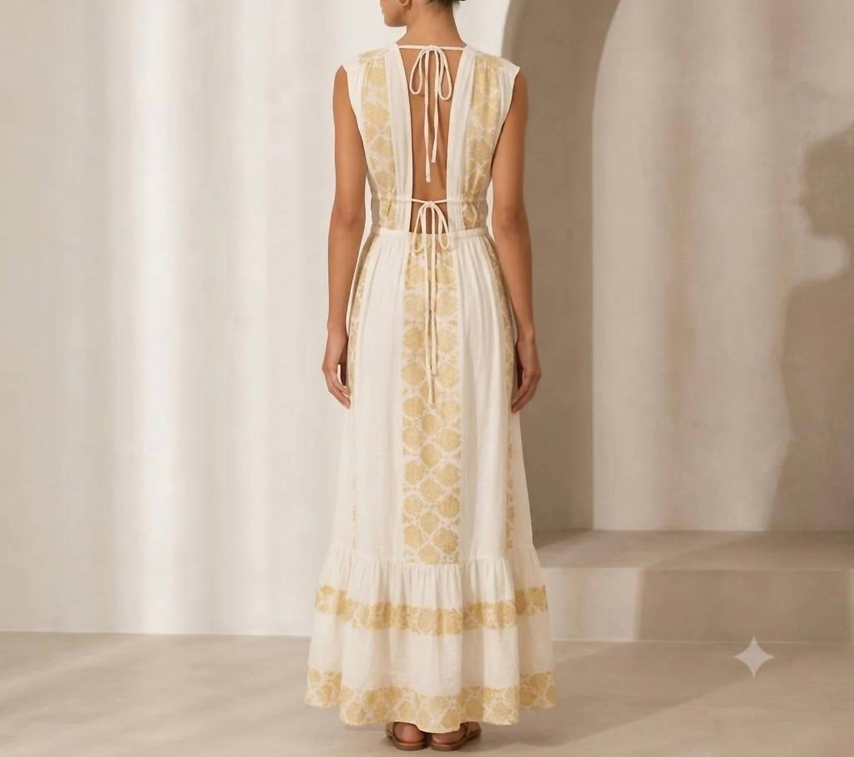 Mystery Resort - Aurelia Plunge Maxi Dress