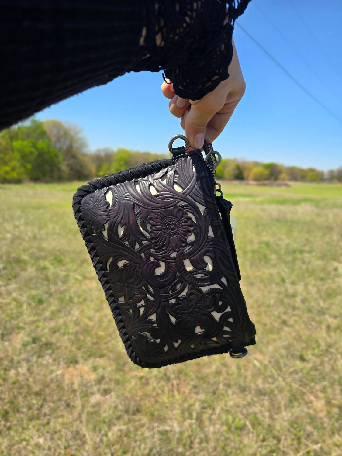 Trinity Ranch - Women's Tooled Leather Wristlet
