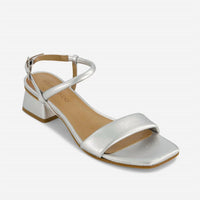 Bernardo - Women's Josei Low Heel Leather Sandals