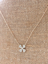Southern Seoul - Women's Lucky Shamrock Necklace