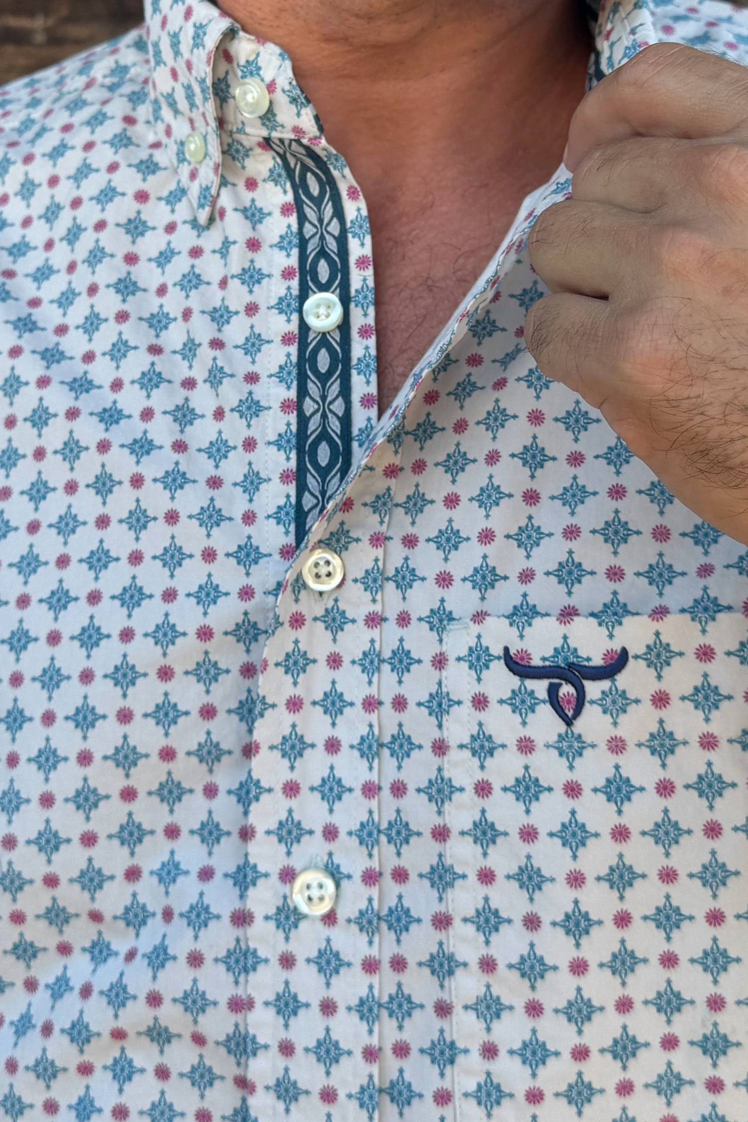 Drover Cowboy Threads - The Bronco Signature Series Shirt