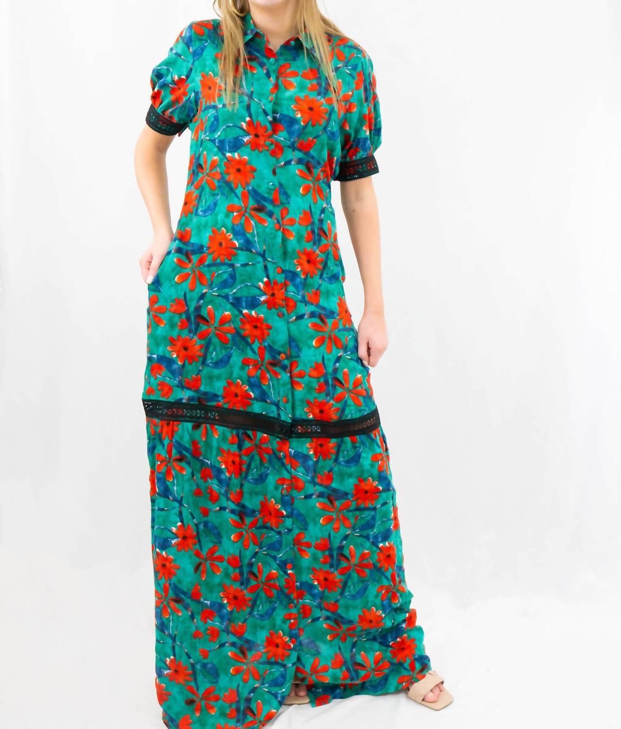 Mulla Collar Maxi Dress in green floral - women's dress