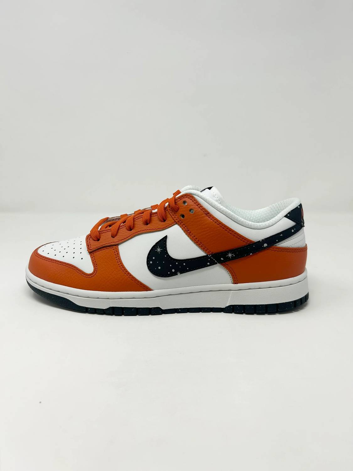 Nike - Men's Dunk Low Sneakers