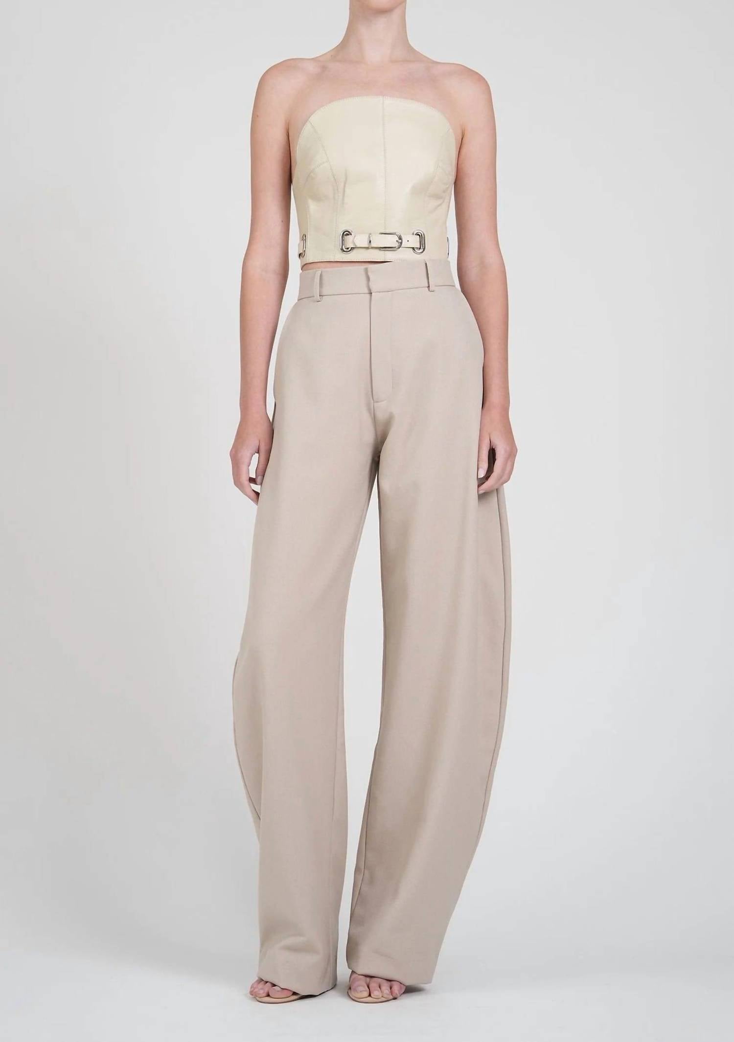 Nonchalant Label - Sia Crop Top