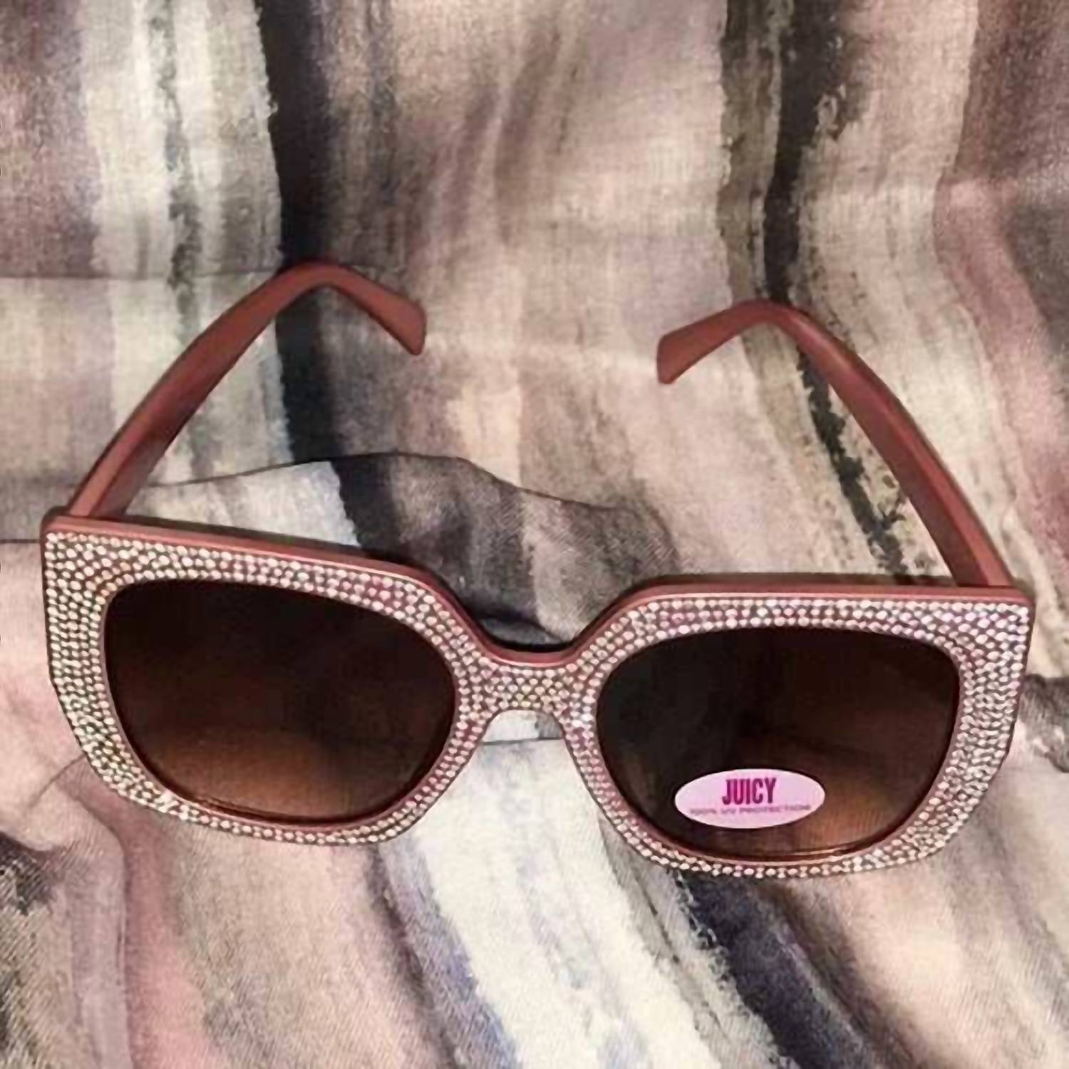 Juicy Couture - Women's Velvet Cosmetic Case Bundle