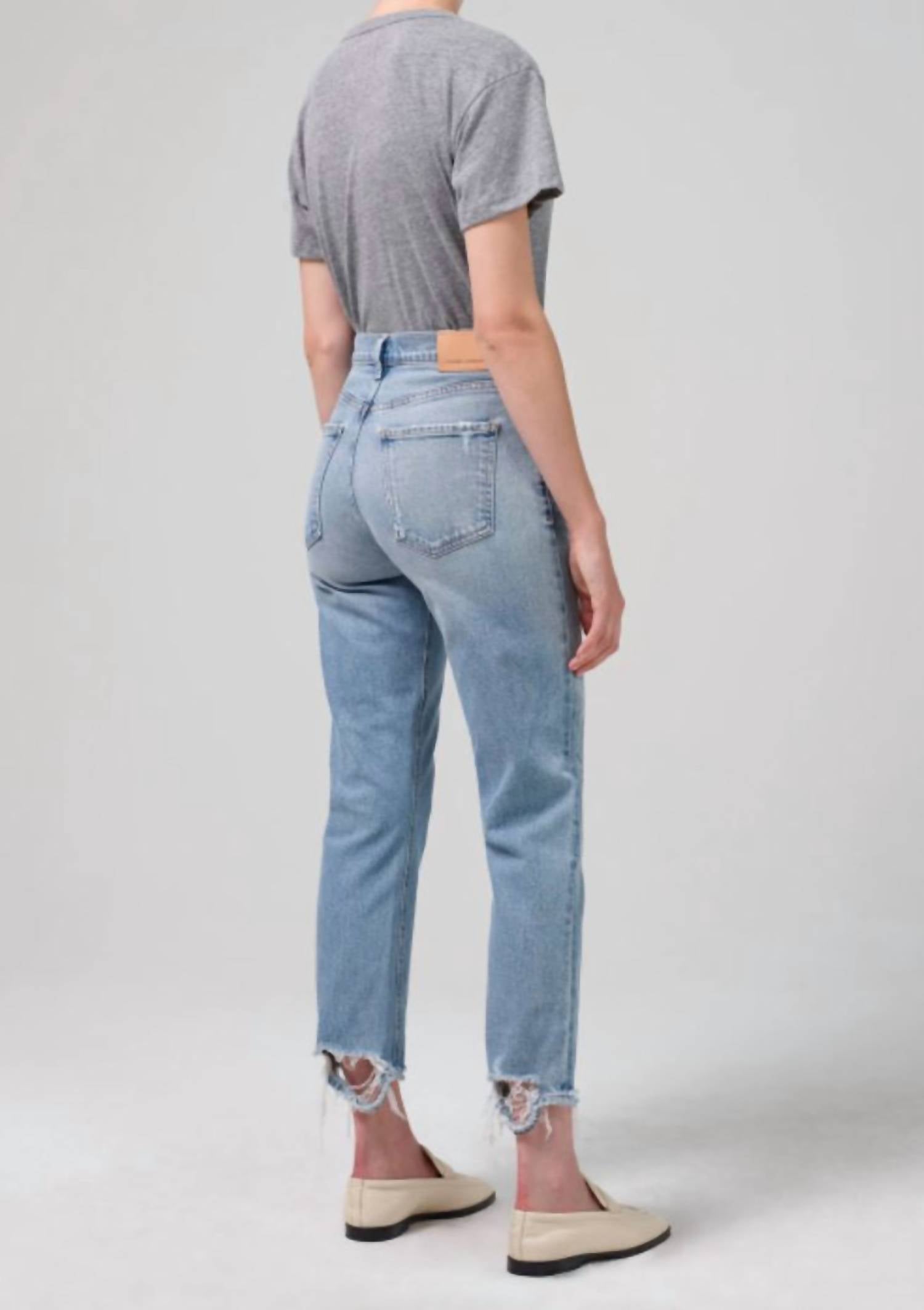 Charlotte Crop / 1762-3009