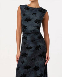 Astr - Tionne Floral Midi Dress