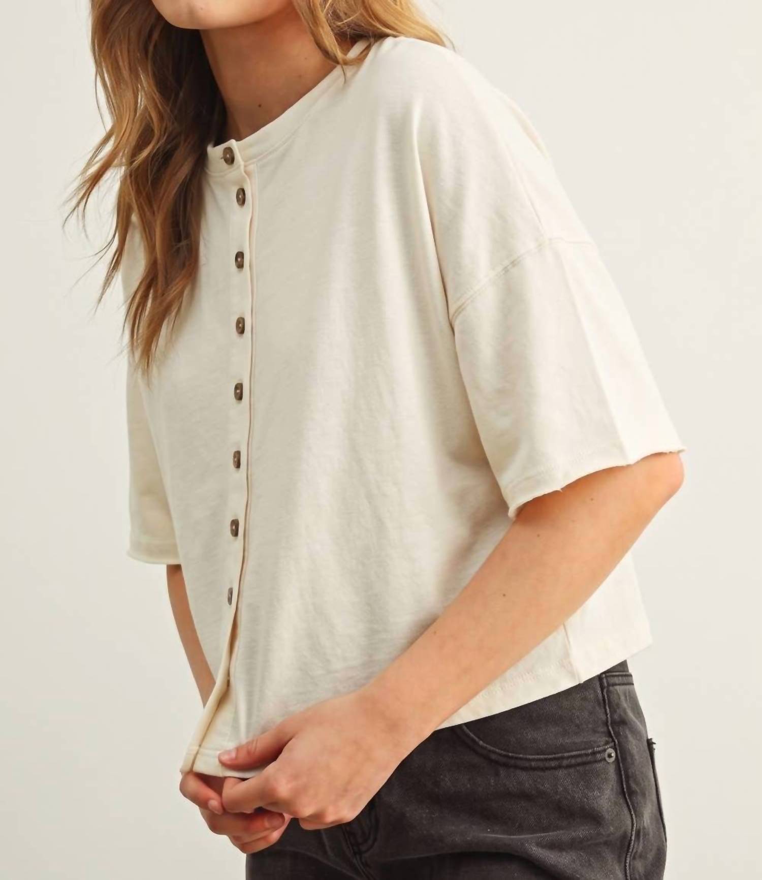 Miou Muse - Button Down Round Neck Half Sleeve Top