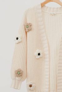 Aaron & Amber 3D Chunky Flower Cardigan in cream - women's cardigan - alternate view