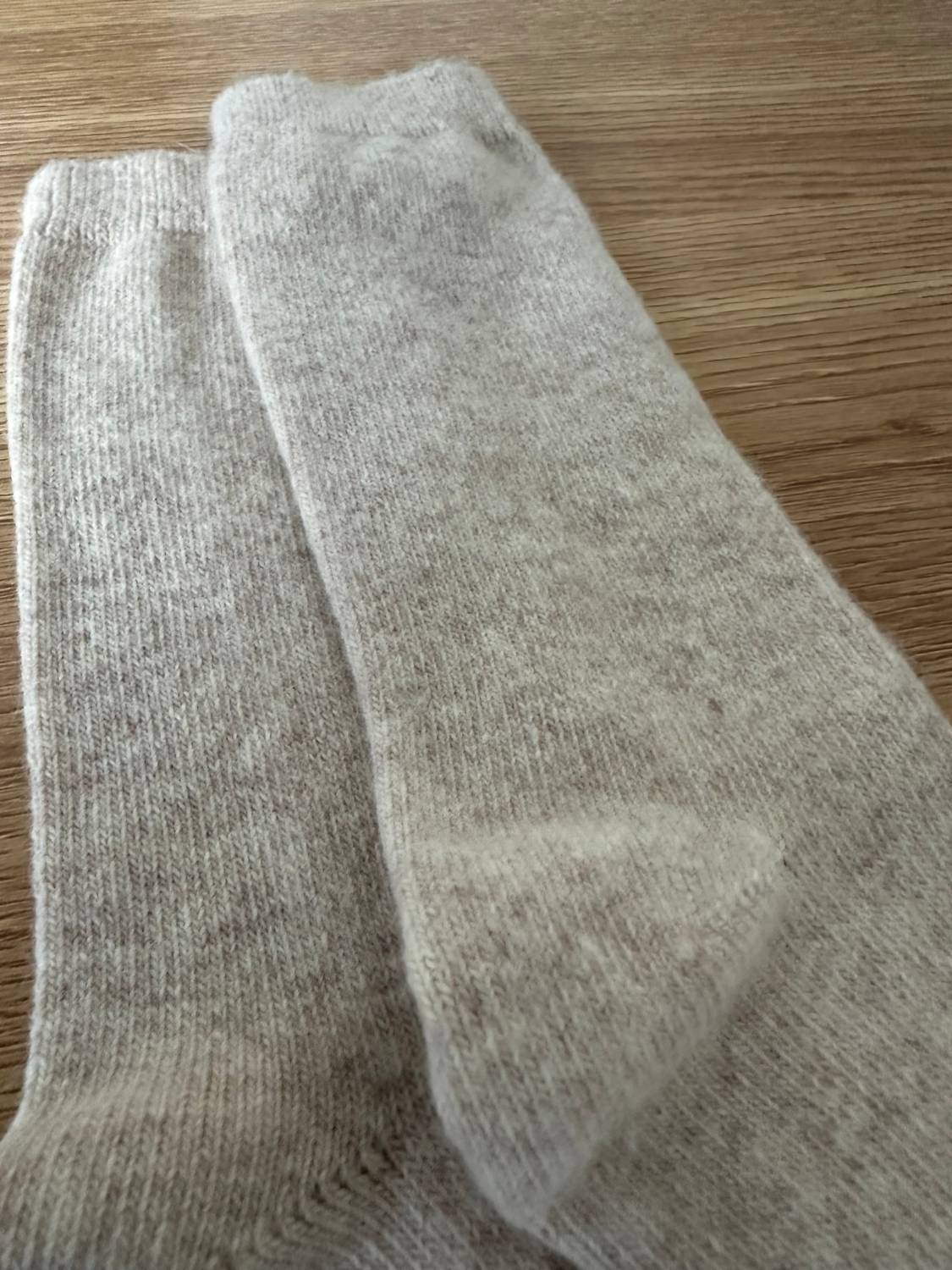 Elmntl - The Everyday Cashmere Socks