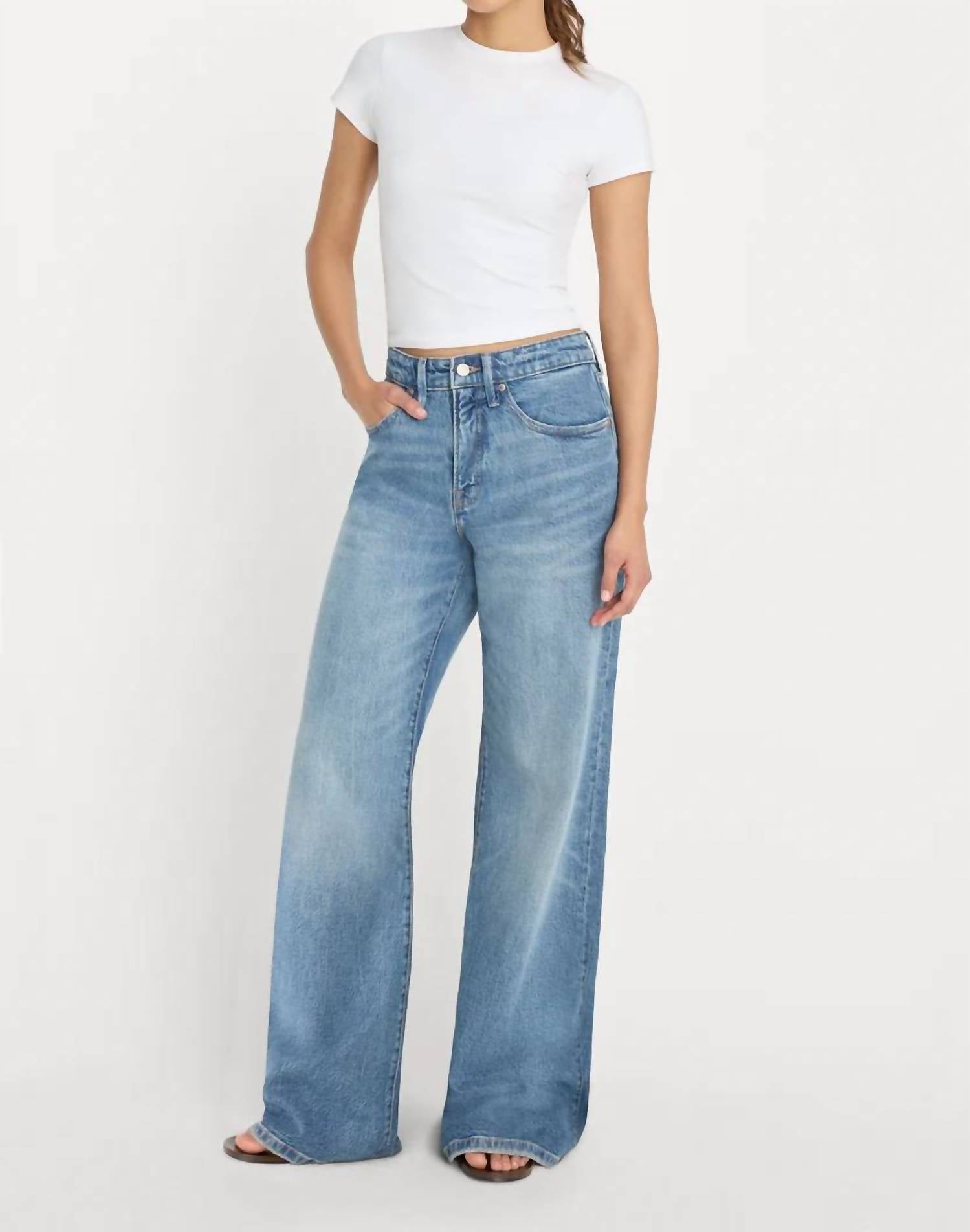 Good American - Good Ease Relaxed Jeans