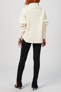 CABLE KNIT KEY HOLE SWEATER