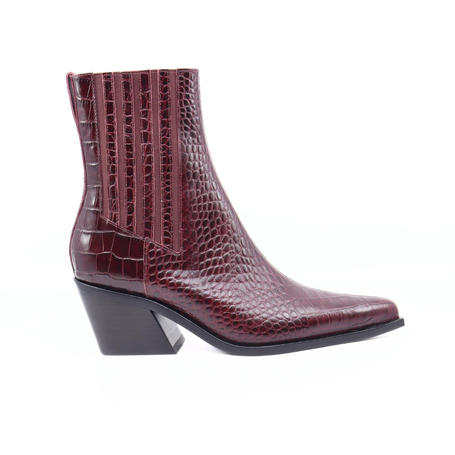 Intentionally Blank - Women's Hillary Heeled Ankle Boot