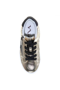 Nina Girls Ibby Low-top Sneakers in platino metal - kids' sneaker - detail view