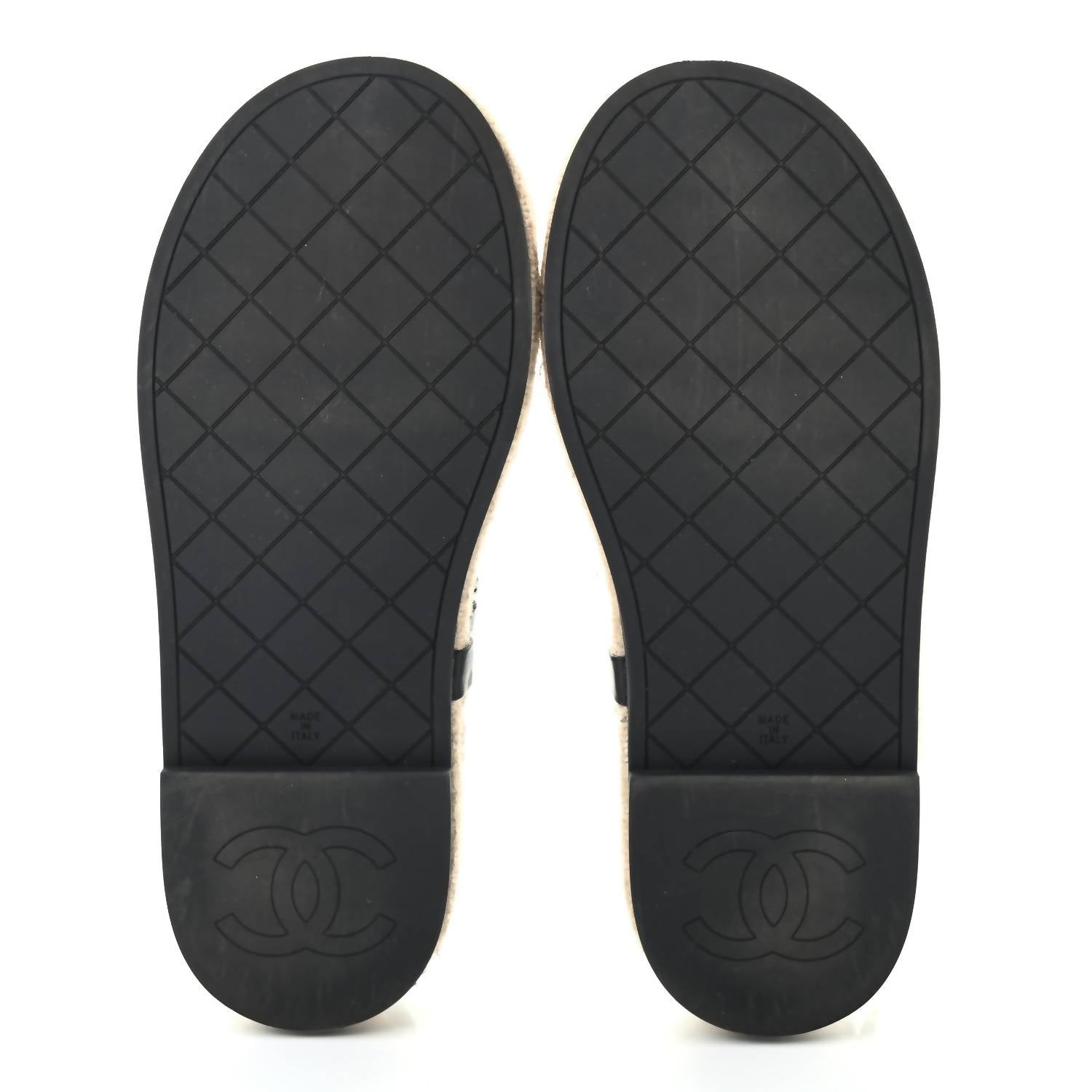 Chanel - Women's Lambskin Chain Thong Espadrille Sandals