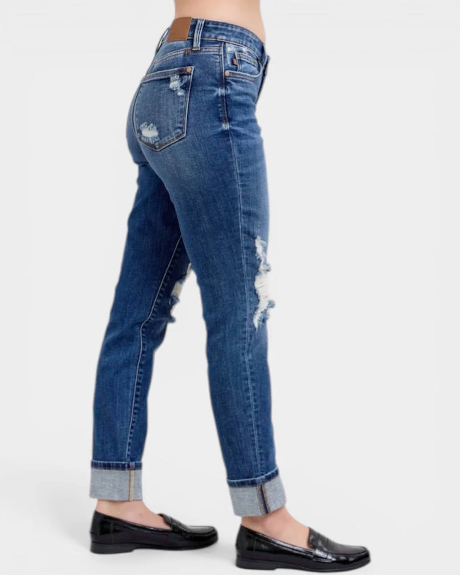 Judy Blue - Mid Rise Boyfriend Fit Jeans