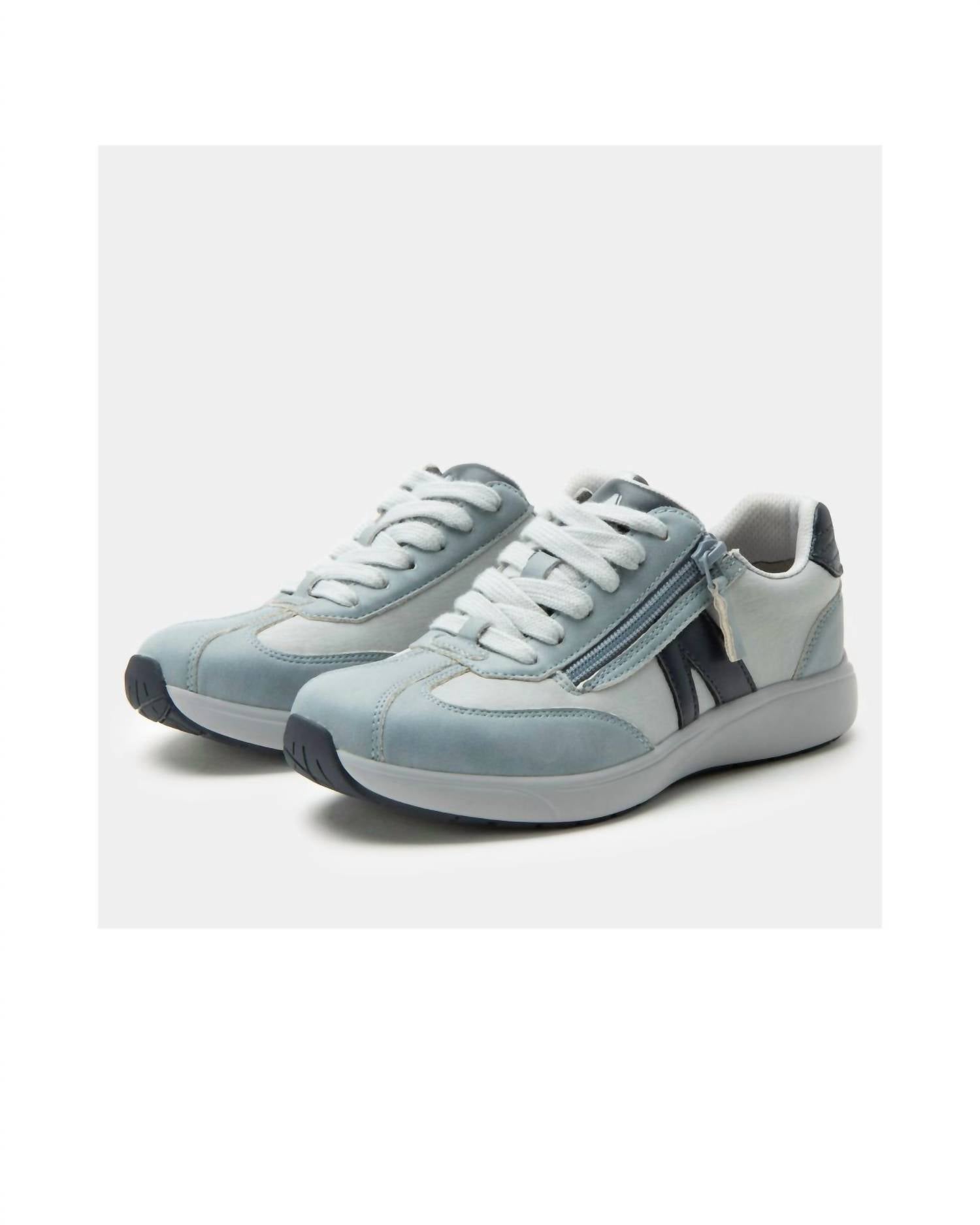 Alegria - Women's Zip-up Lace Eazeer Sneaker