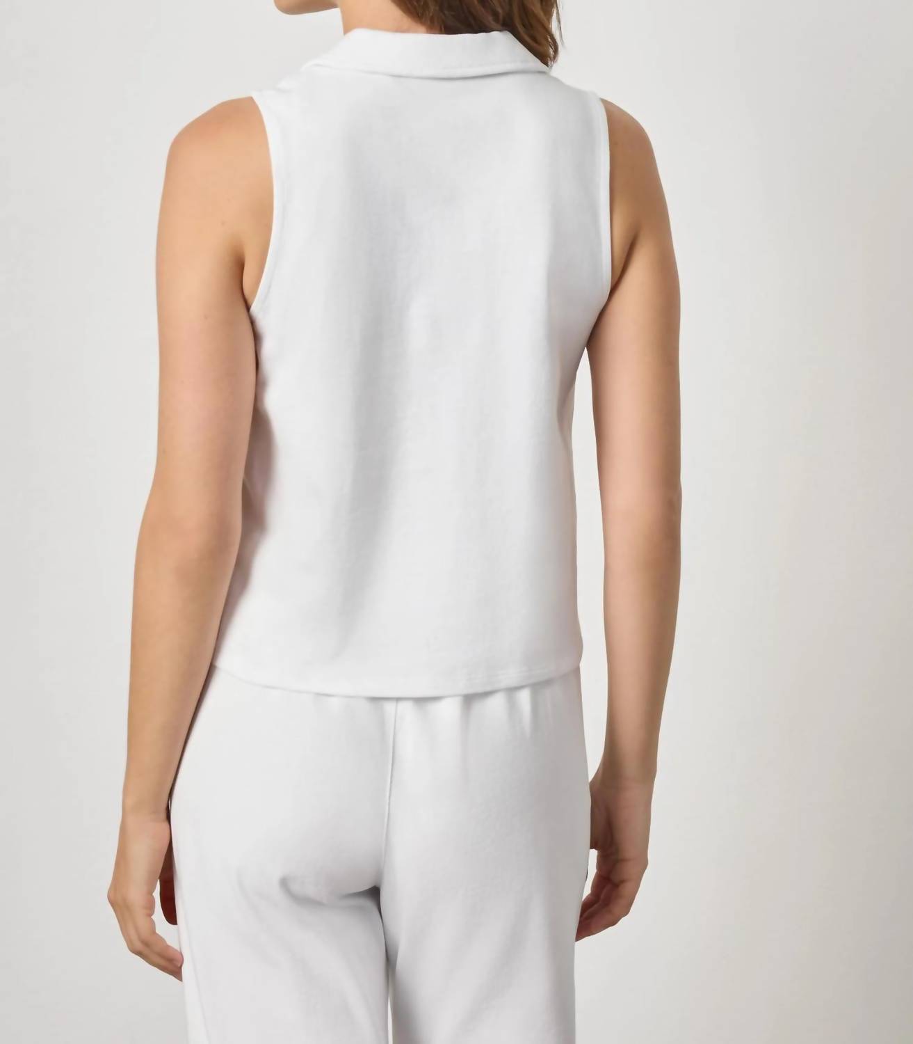 Lilla P - Sleeveless Collared Top