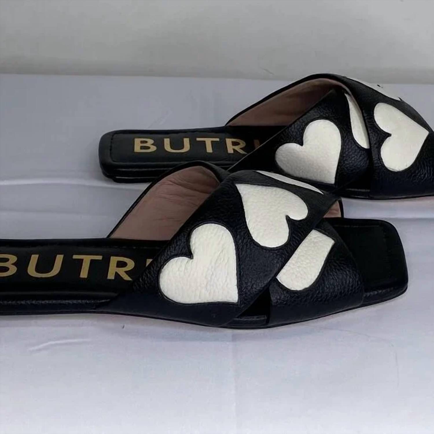 BUTRICH Women's Collins Heart Sandals in black - women's sandal - alternate view