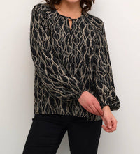 Kaffe - Kadunora Cutout Neck Casual Fit Blouse