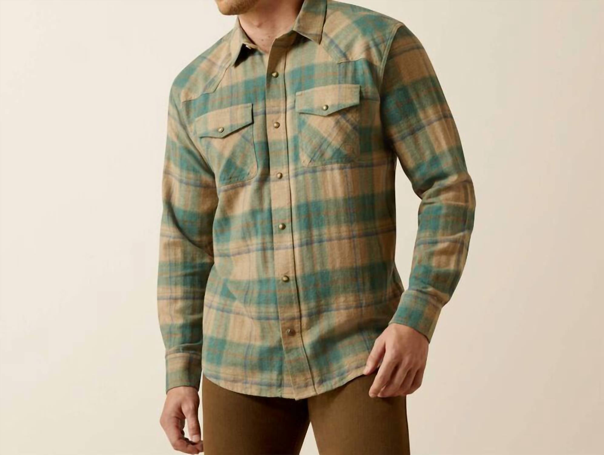 ARIAT Huxlee Retro Fit Snap Front Shirt in olive - men's shirt