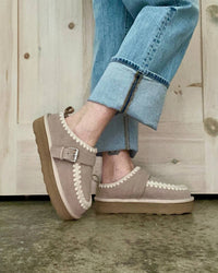 Vintage Havana - Women's Suede Wedged Shoe
