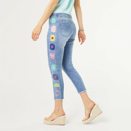 Coco + Carmen - OMG Skinny Capri with Floral Side Embroidery